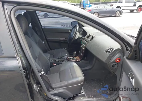 2007 Volvo S40 2.4I z USA, uszkodzony, nr VIN YV1MS382972260828